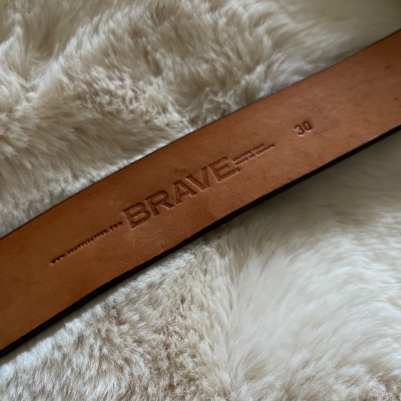 Ladies Brave burgundy leather belt - Picture 5 of 15